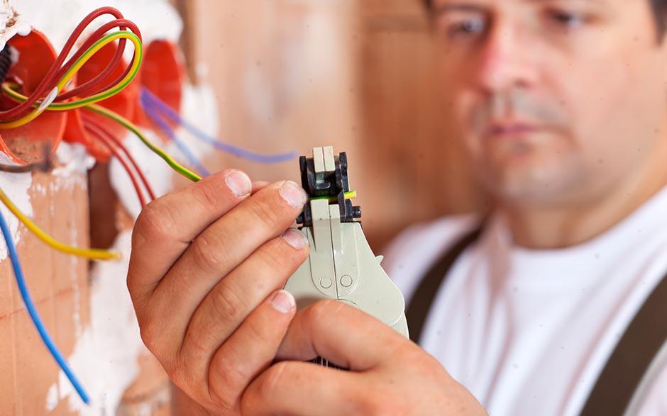 besoin d'un électricien Saint-Maurice